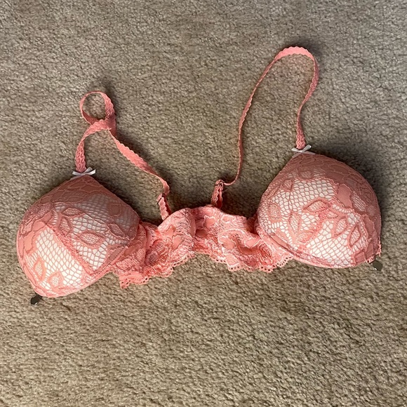 Pink Push Up Bra - 34B - Picture 4 of 4
